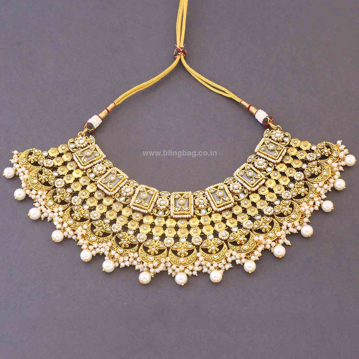 Ivory Sannidhi Kundan Bridal Jewellery Set