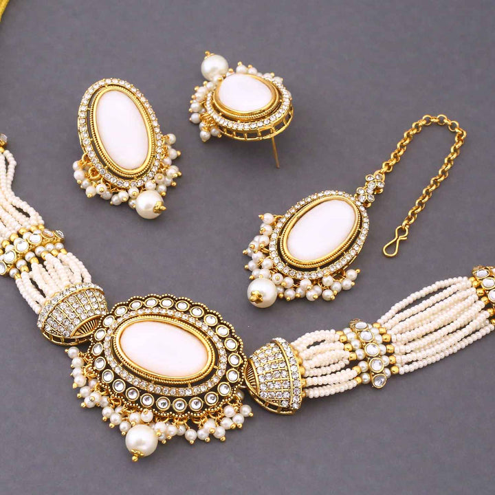Ivory Santoshi Kundan Jewellery Set
