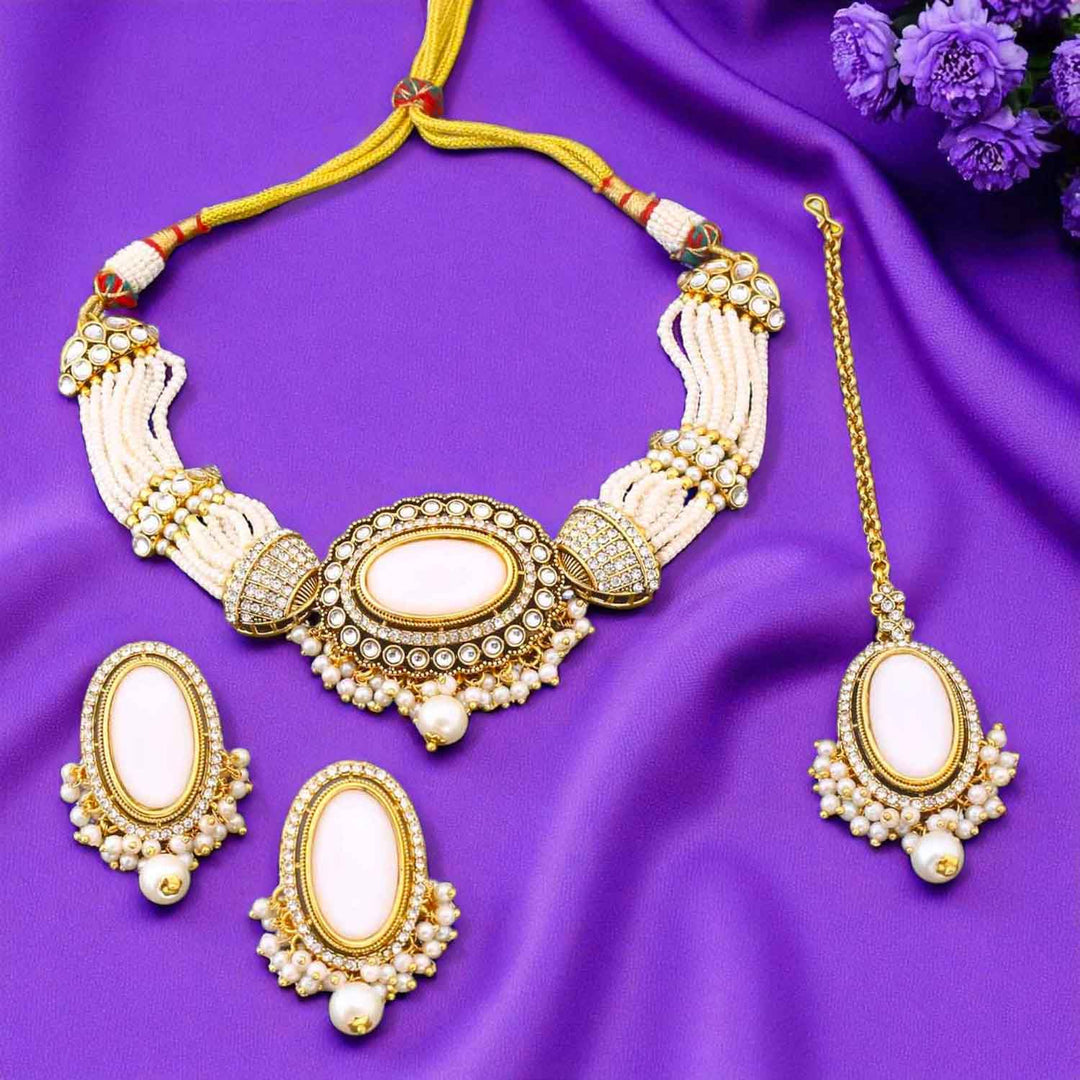 Ivory Santoshi Kundan Jewellery Set