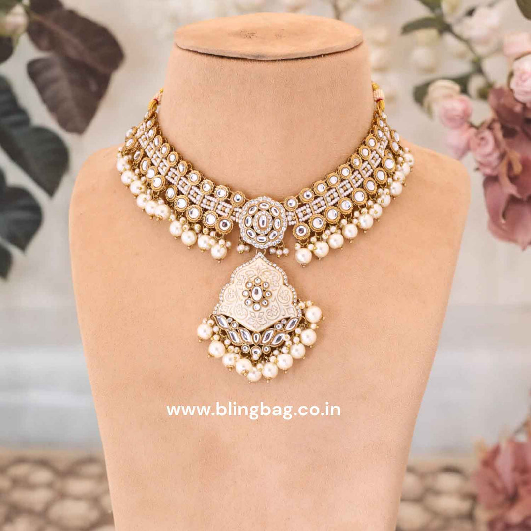 Ivory Shailani Kundan Jewellery Set