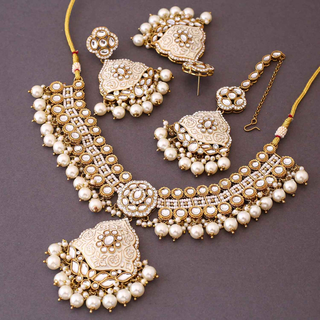 Ivory Shailani Kundan Jewellery Set
