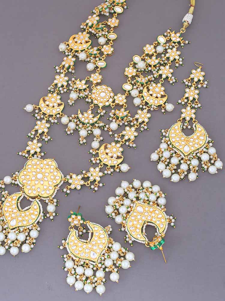 Ivory Shalini Jewellery Set