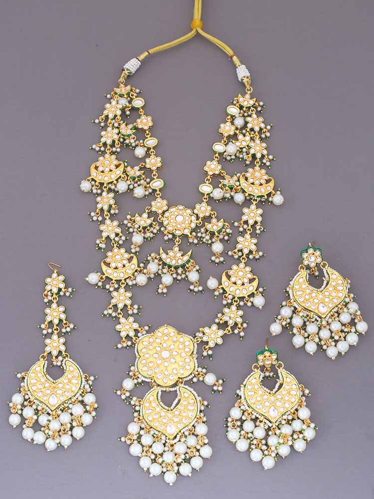 Ivory Shalini Jewellery Set