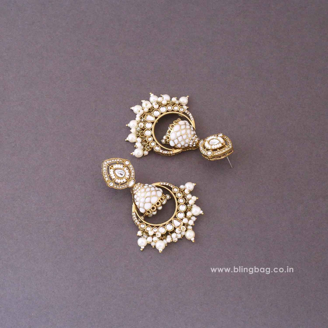 Ivory Shanaya Chandbalis