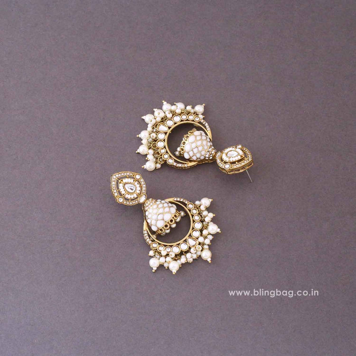 Ivory Shanaya Chandbalis