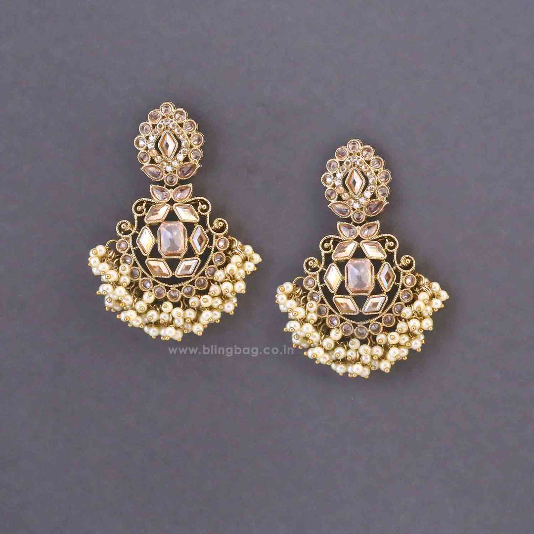 Ivory Sharmila Chaandbalis