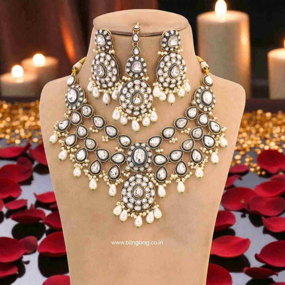 Ivory Shikani Kundan Jewellery Set