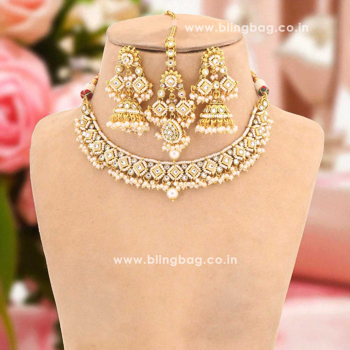 Ivory Simran Kundan Jewellery Set