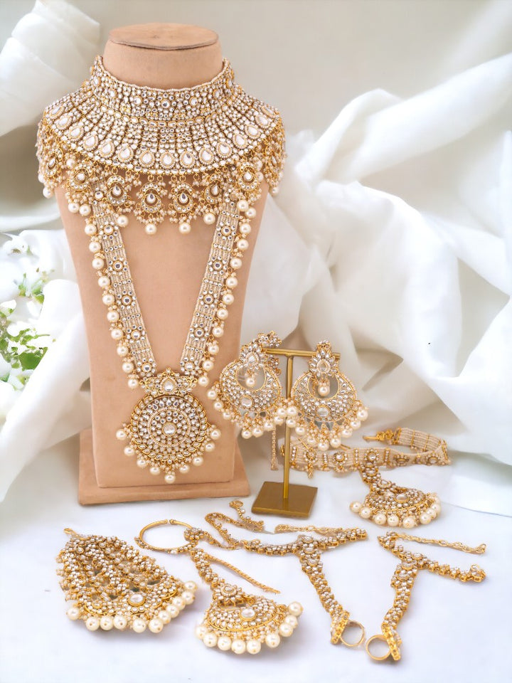 Ivory Soundarya Bridal Jewellery Set