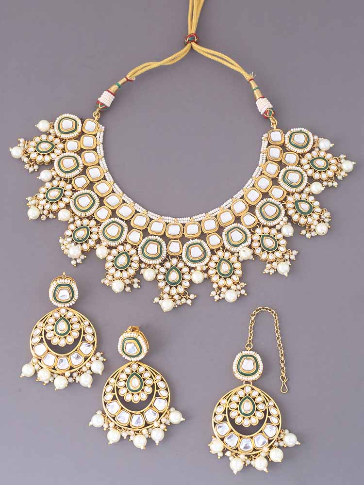 Ivory Suman Jewellery Set