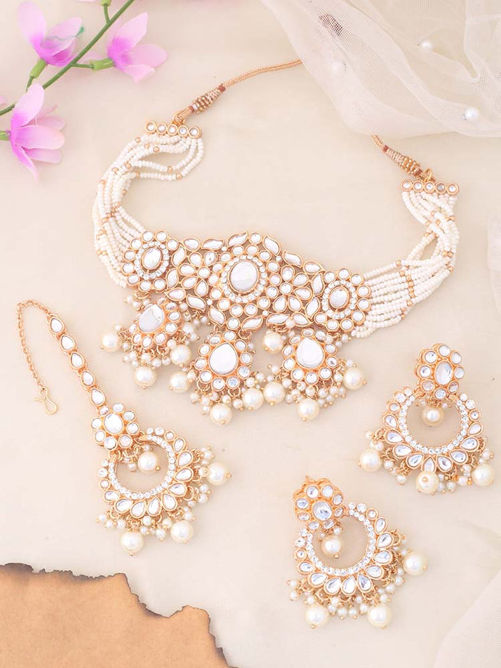 Ivory Sumani Kundan Jewellery Set