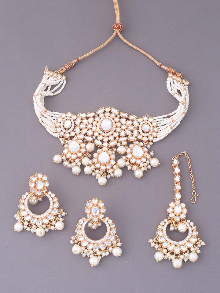 Ivory Sumani Kundan Jewellery Set