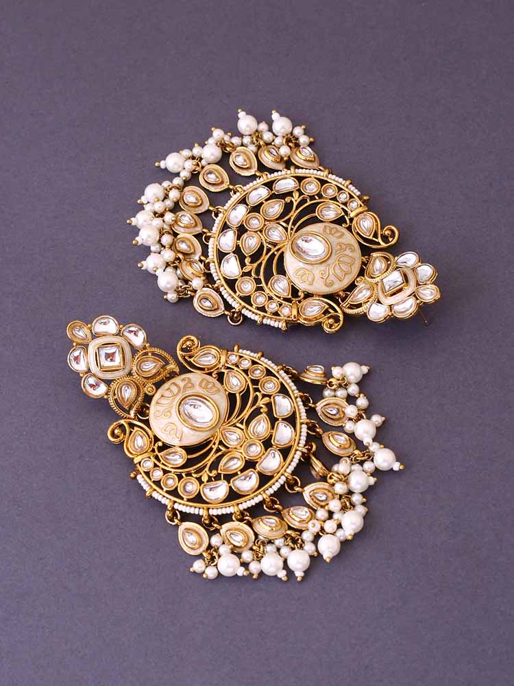 Ivory Sunita Chandbalis