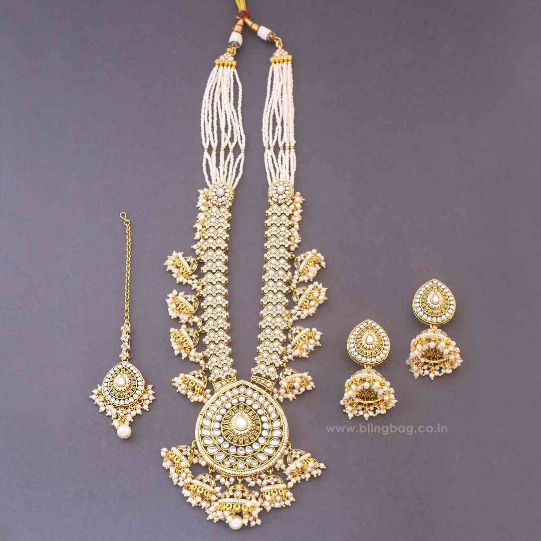 Ivory Surina Kundan Jewellery Set