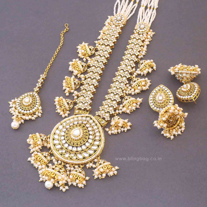 Ivory Surina Kundan Jewellery Set