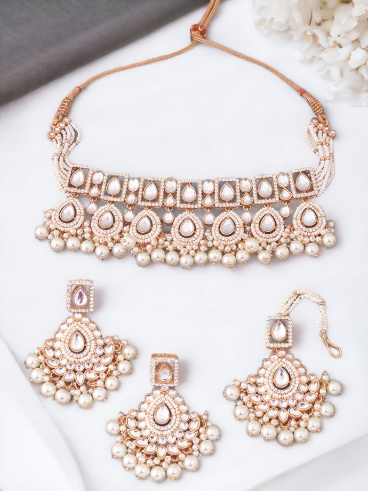Ivory Taani Jewellery Set