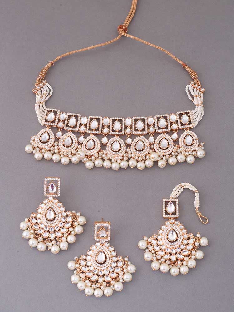 Ivory Taani Jewellery Set