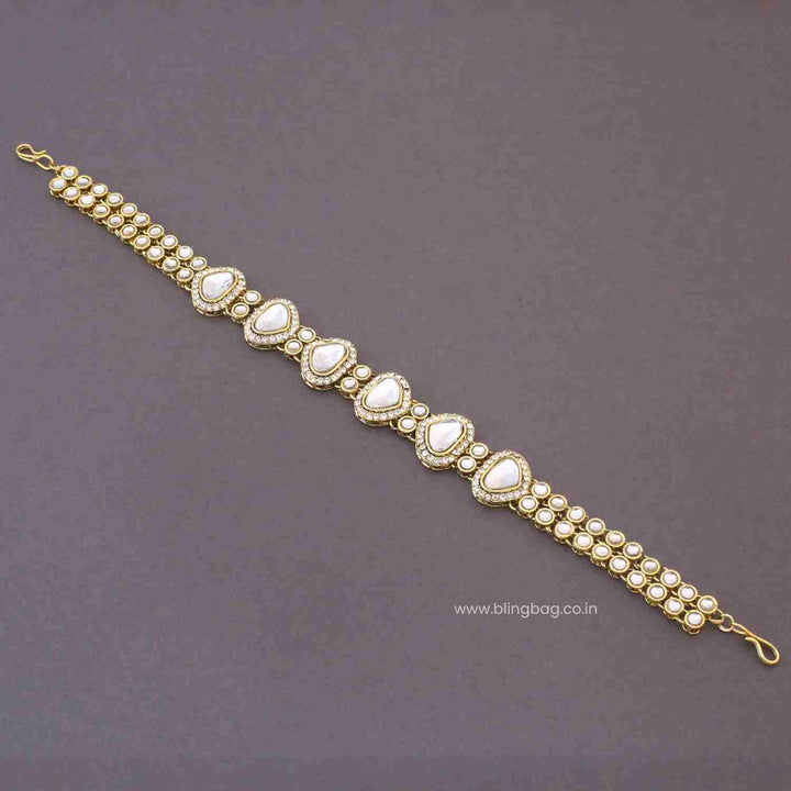 Ivory Tajaswini Matha Patti