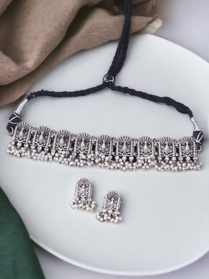 Ivory Tanushree Jewellery Set