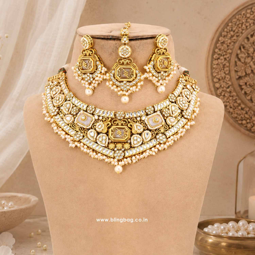 Ivory Tara Kundan Jewellery Set