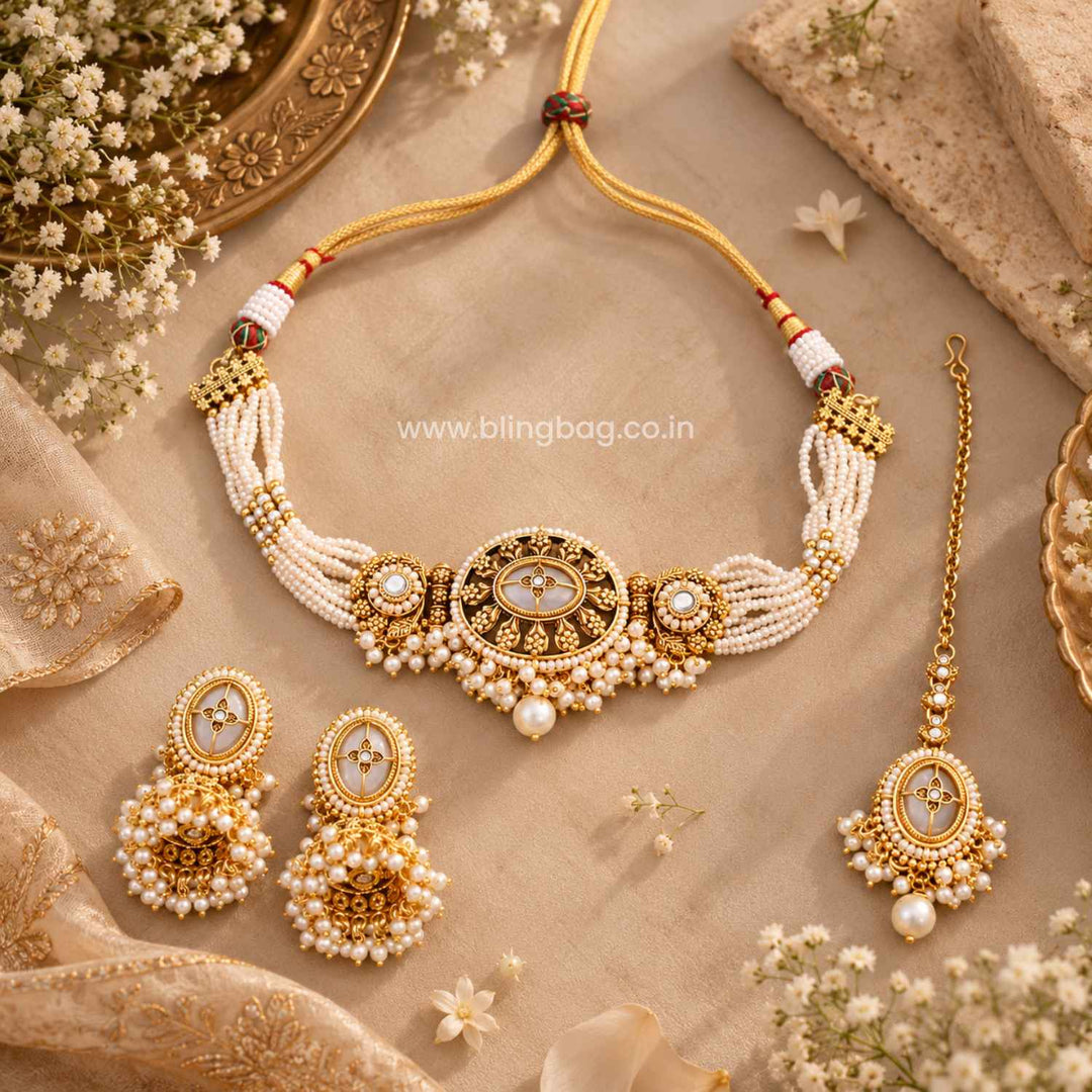 Ivory Tavya Kundan Jewellery Set