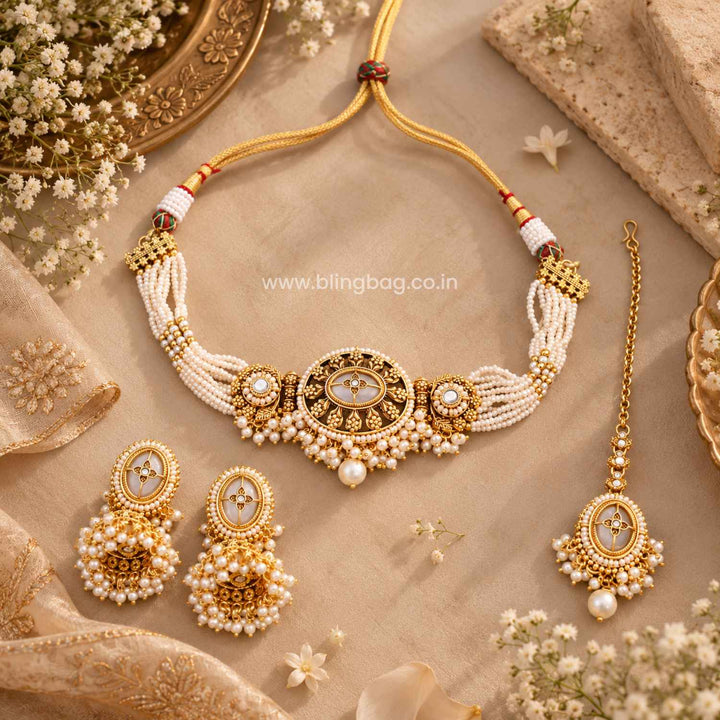 Ivory Tavya Kundan Jewellery Set