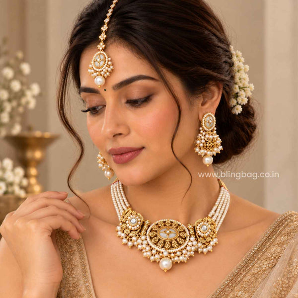 Ivory Tavya Kundan Jewellery Set