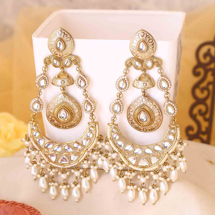 Ivory Urshi Chandbalis