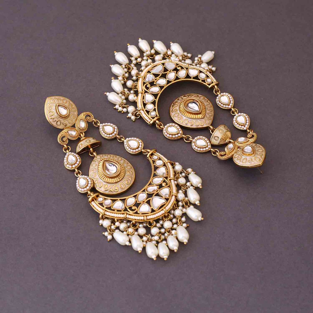 Ivory Urshi Chandbalis