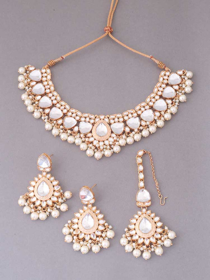 Ivory Vaanya Jewellery Set