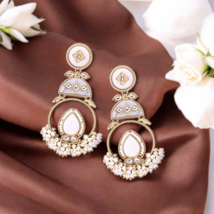 Ivory Vantara Chandbalis