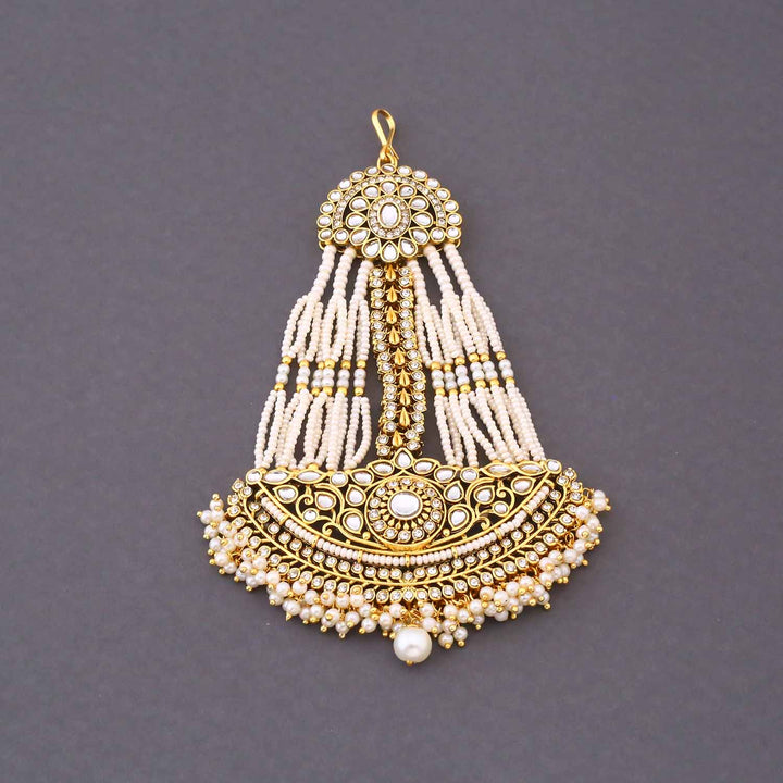 Ivory Varnika Kundan Bridal Jewellery Set