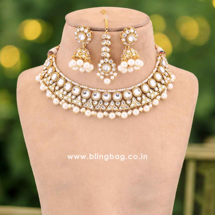 Ivory Varshi Kundan Jewellery Set