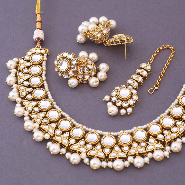 Ivory Varshi Kundan Jewellery Set