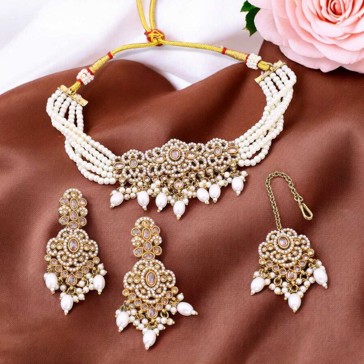 Ivory Velmira Kundan Jewellery Set