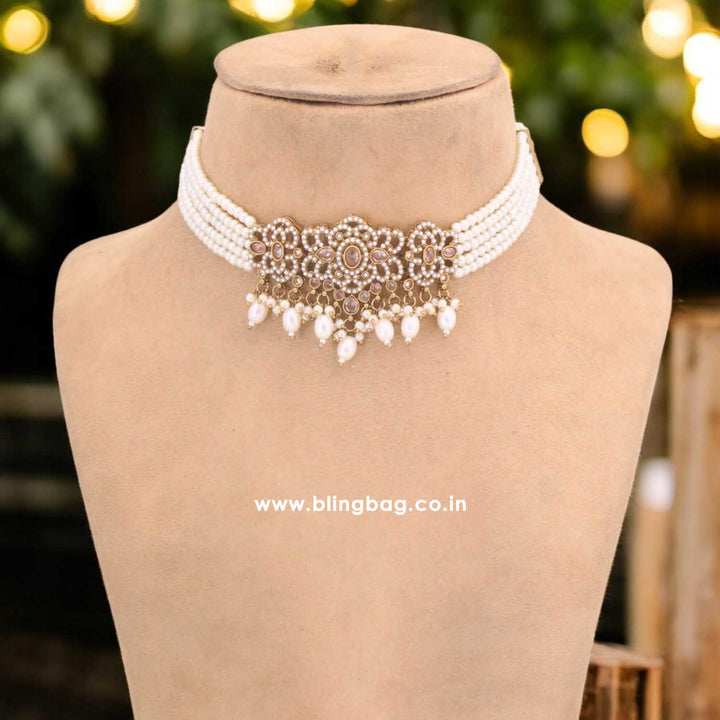 Ivory Velmira Kundan Jewellery Set