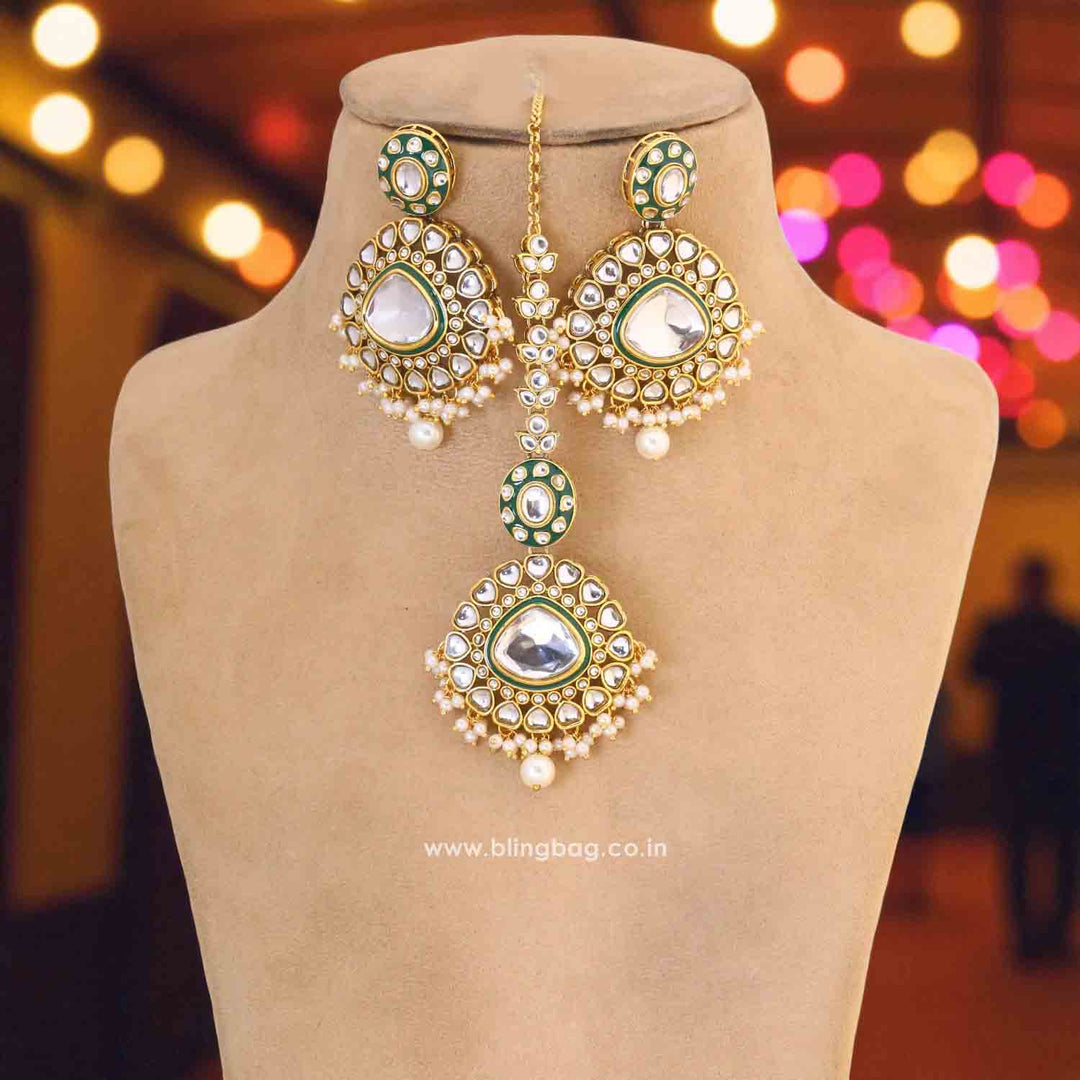 Ivory Vilasini Maang Tikka