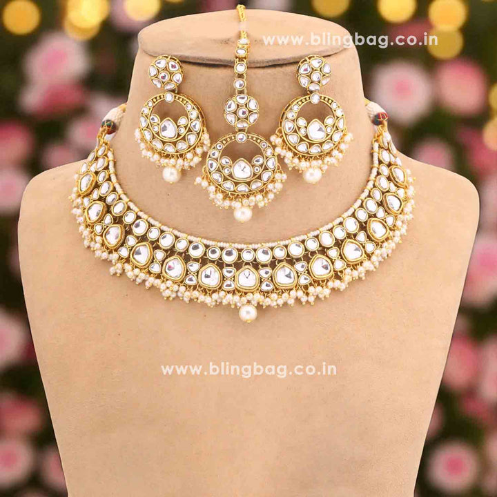 Ivory Vinitha Kundan Jewellery Set