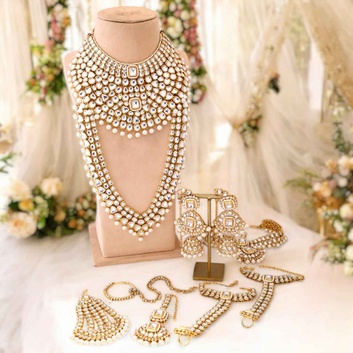 Ivory Vishalakshi Bridal Jewellery Set