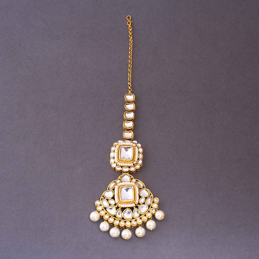 Ivory Vishalakshi Bridal Jewellery Set