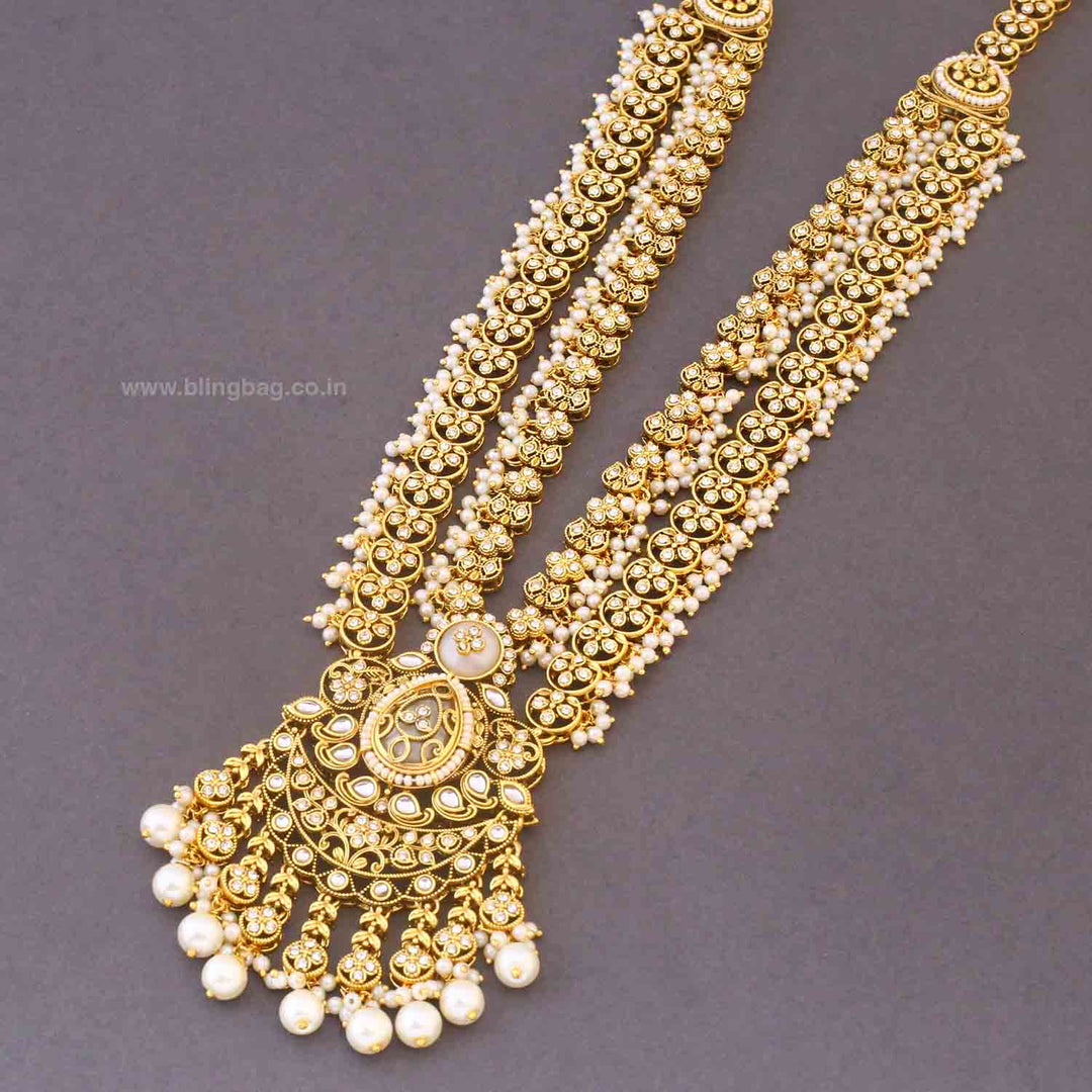 Ivory Yagna Kundan Bridal Jewellery Set