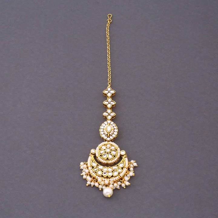 Ivory Yamika Kundan Bridal Jewellery Set
