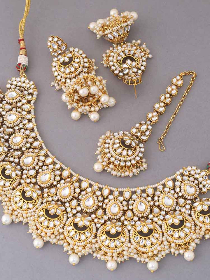 Ivory Yashita Jewellery Set