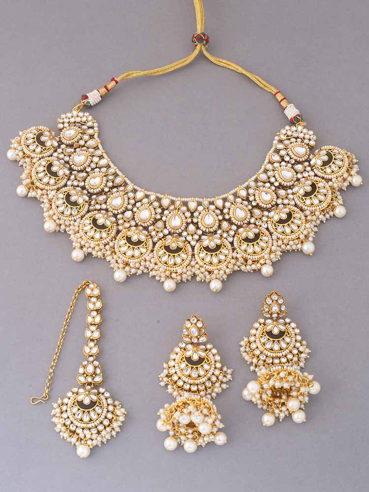 Ivory Yashita Jewellery Set