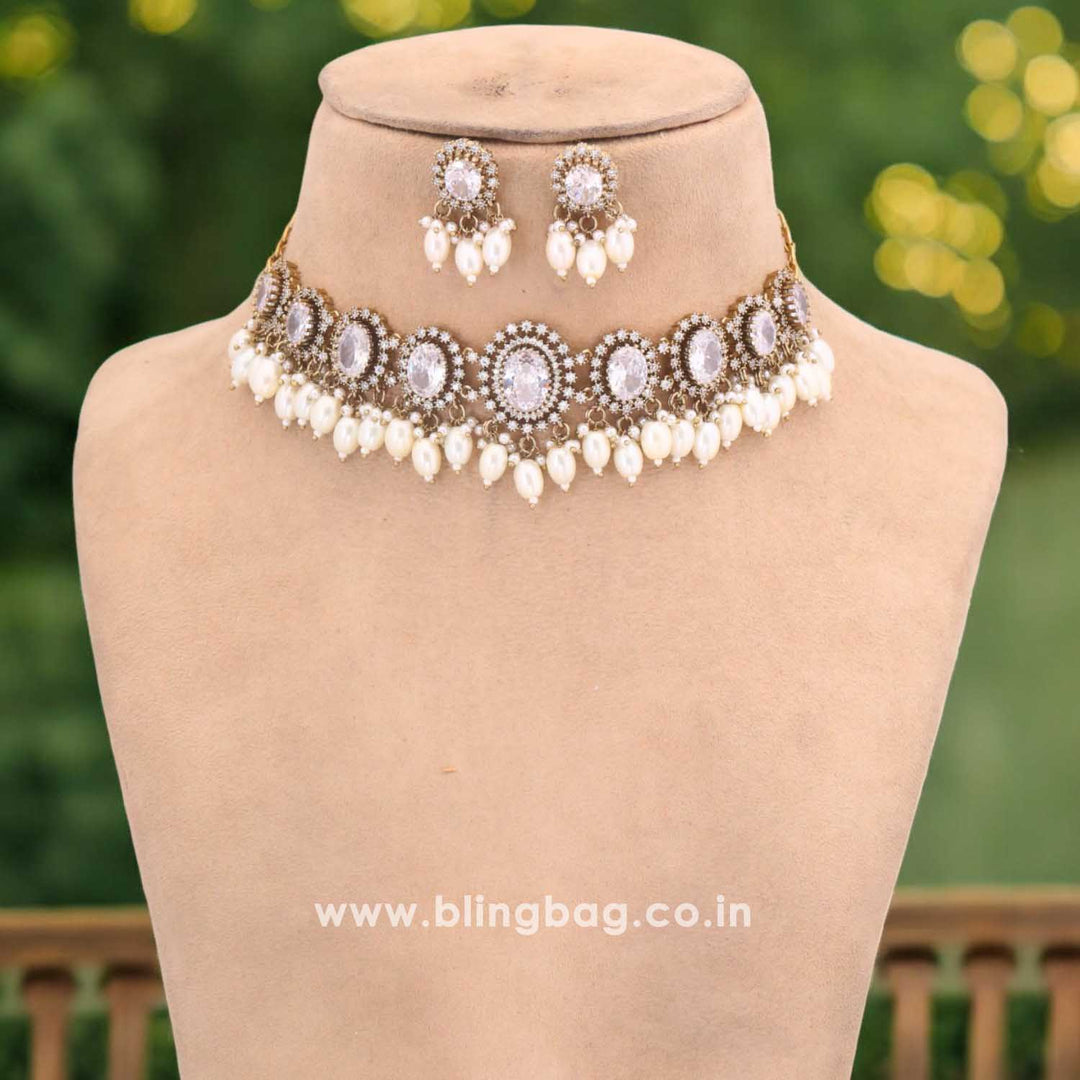 Ivory Zefira Victorian Jewellery Set - New Arrival