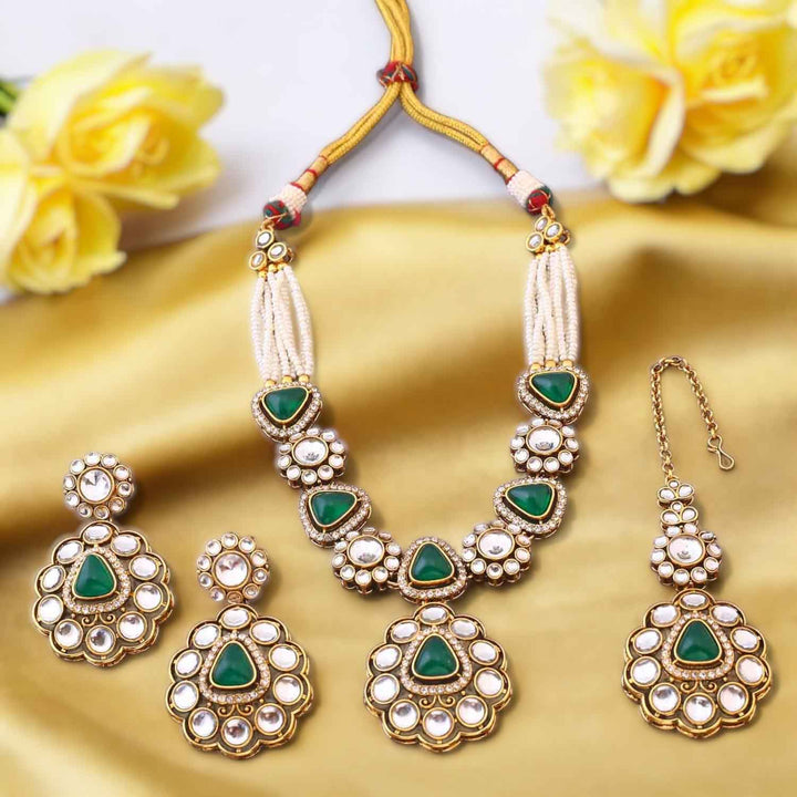 Jade Dhivyashi Kundan Jewellery Set