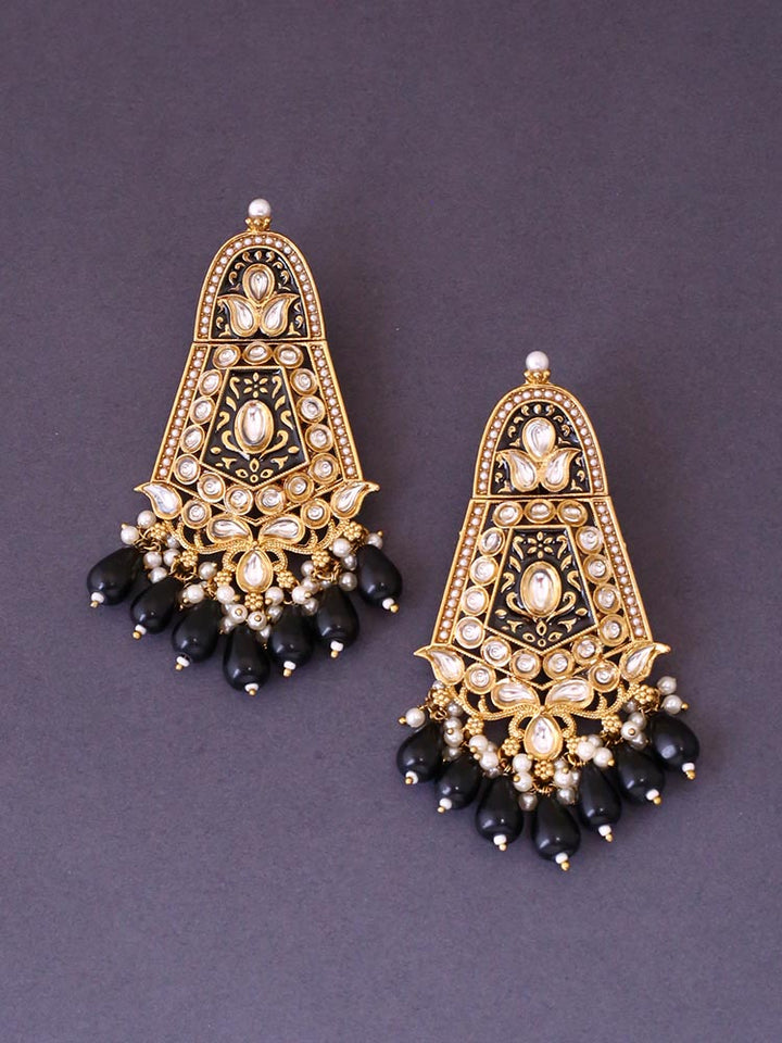 Jet Aasavari Danglers