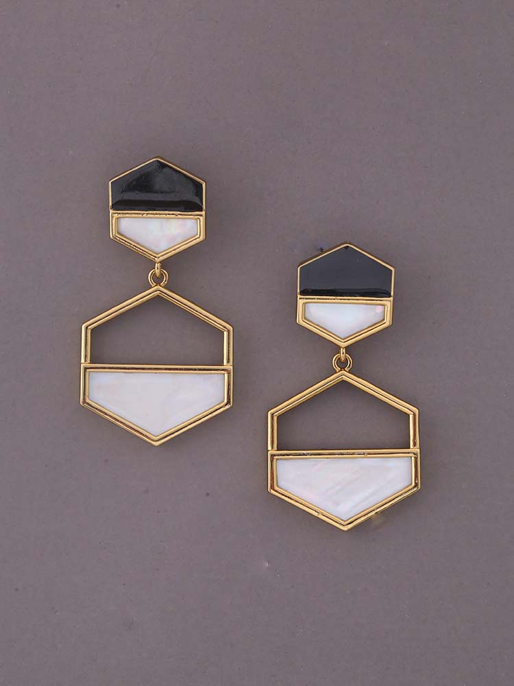 Jet Daakshi Danglers