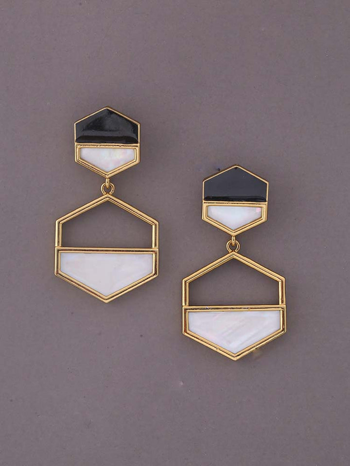 Jet Daakshi Danglers