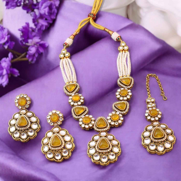 Lemon Dhivyashi Kundan Jewellery Set